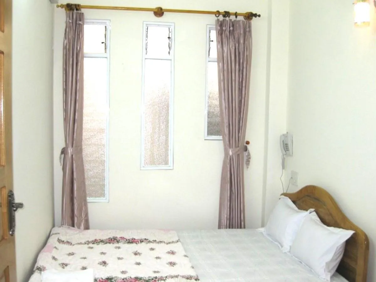 Sen Vang Guest House Nha Trang
